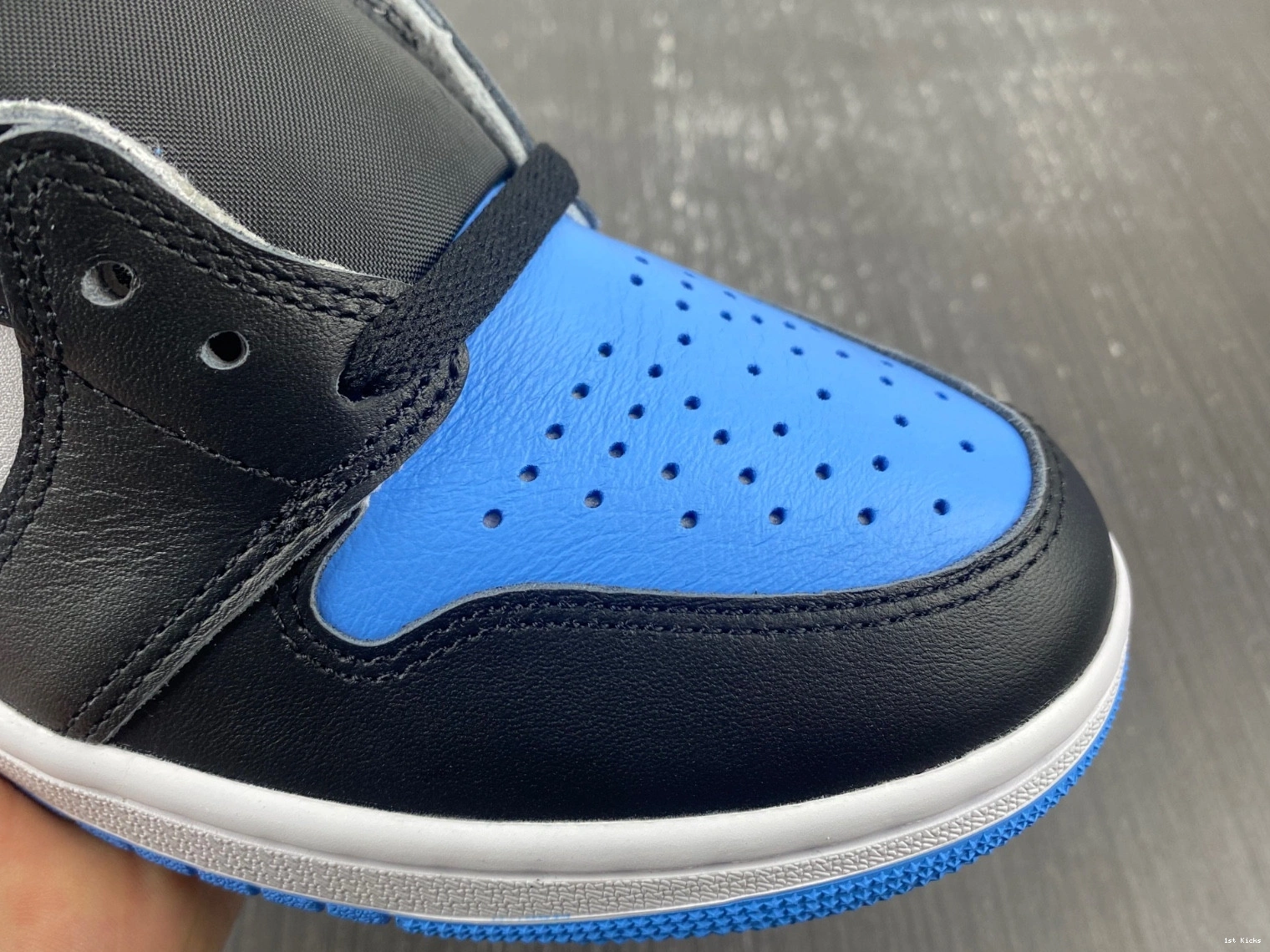 High 1 Jordan University OG DZ5485-400 Blue Air 1222